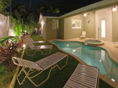 Holmes Beach 4 Bedroom Vacation Home Sleeps 10 Holmes Beach 4 Bedroom Vacation Home Sleeps 10