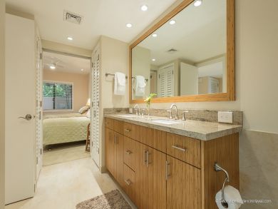 Prime Oceanfront Walk Out Unit