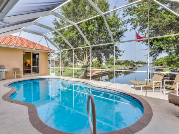 Cape Coral Luxury Vacation Home on the Water