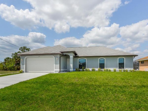 Cape Coral 4 Bedroom Home with Canal View & Dock