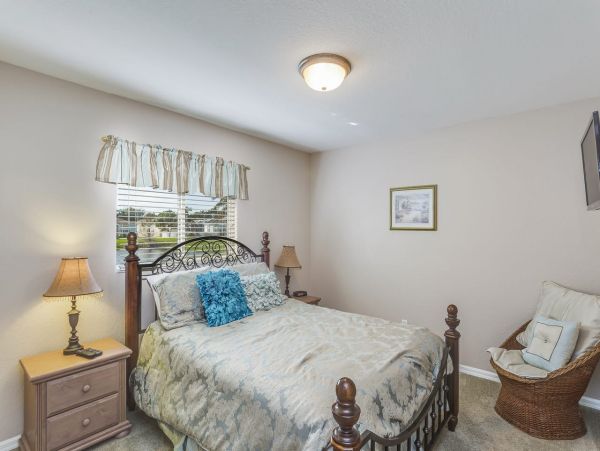 Fort Myers Vacation Villa Sleeps Eight Guests