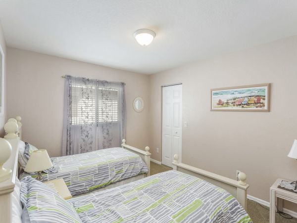 Fort Myers Vacation Villa Sleeps Eight Guests