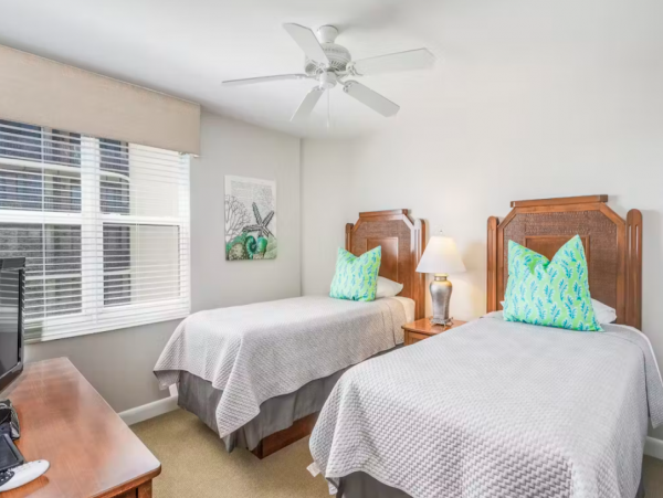 Waterfront Penthouse with Full Ocean Views in Fort Myers Beach