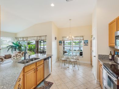Fort Myers Home 904932