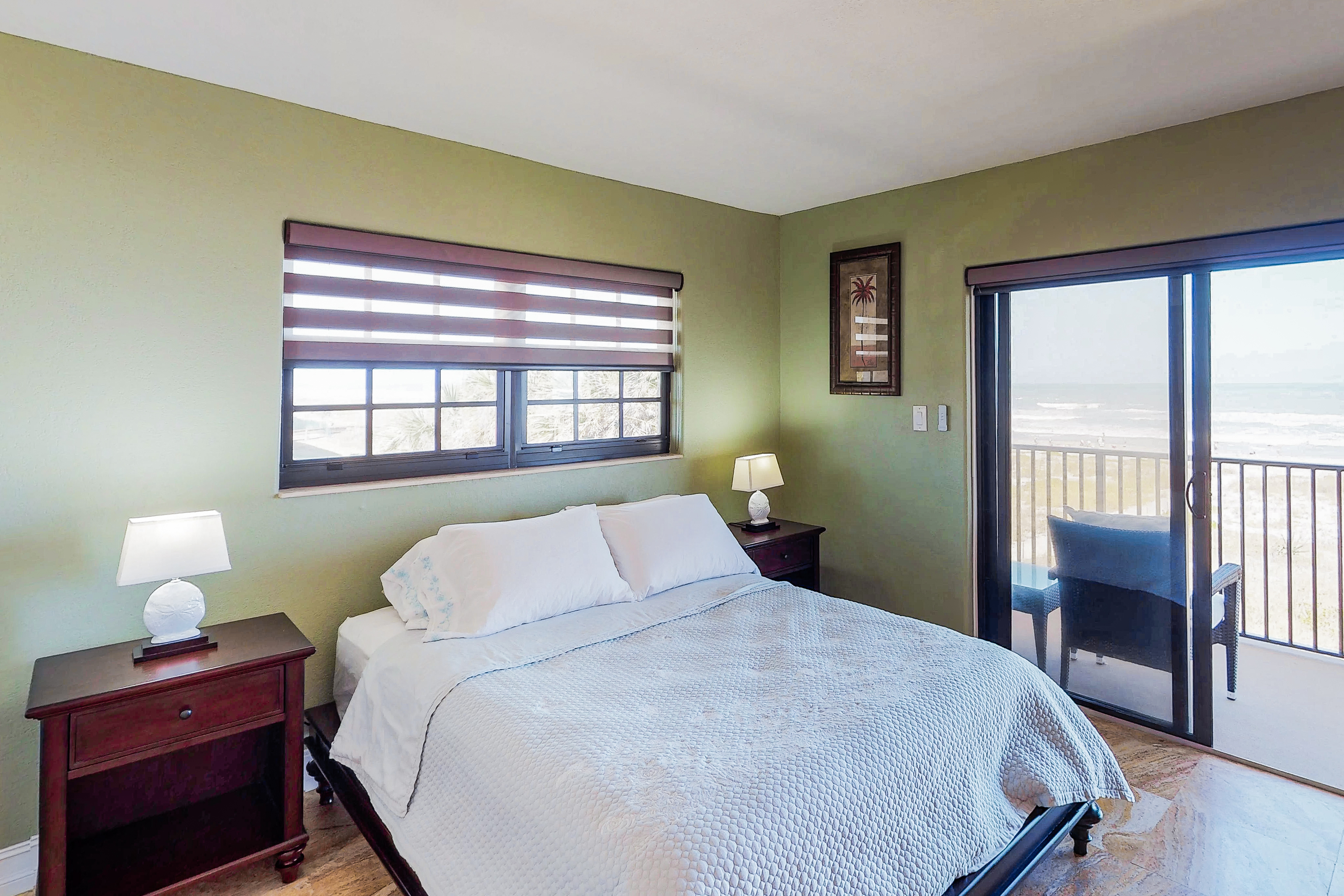 Cocoa Beach Condo 904935