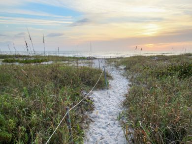 Cocoa Beach Condo 904935
