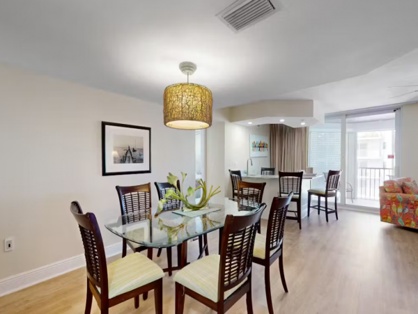 Fort Myers Beach Condo with 2 Bedrooms