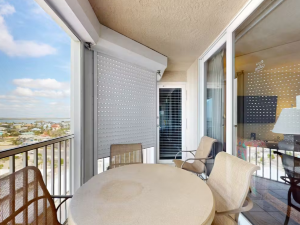 Fort Myers Beach Condo with 2 Bedrooms