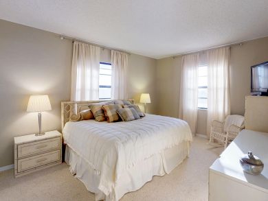 Cocoa Beach Condo 904939