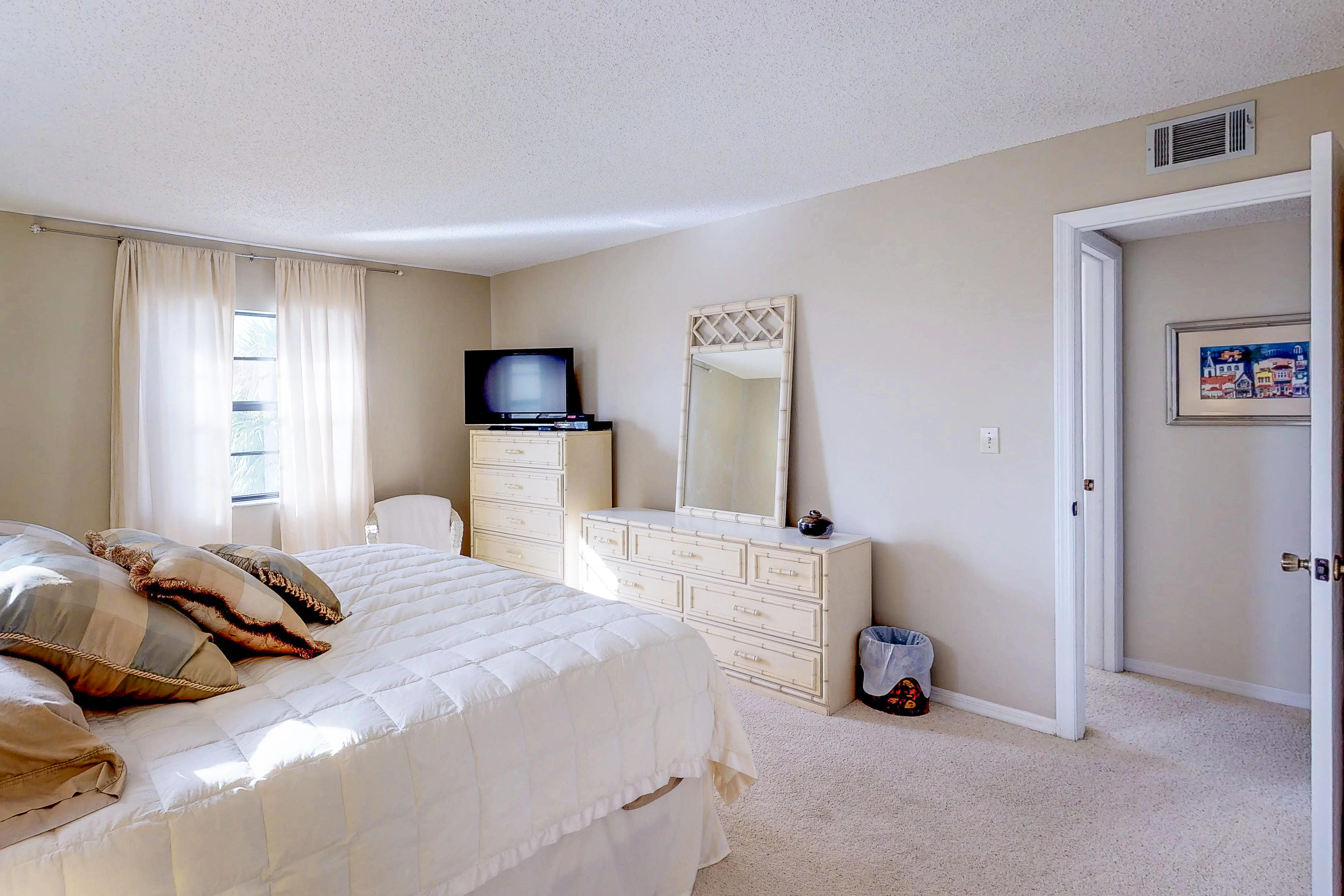 Cocoa Beach Condo 904939