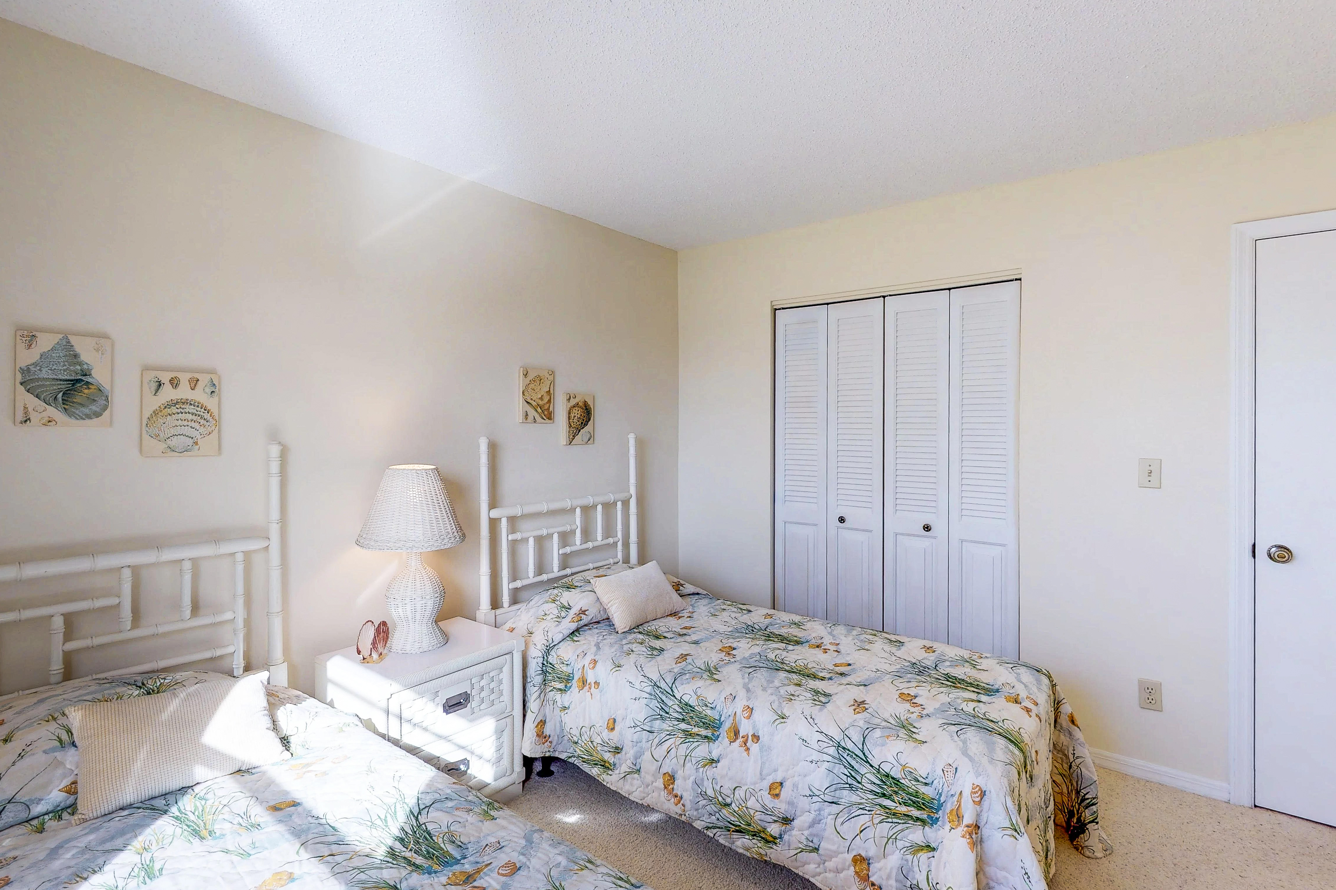 Cocoa Beach Condo 904939