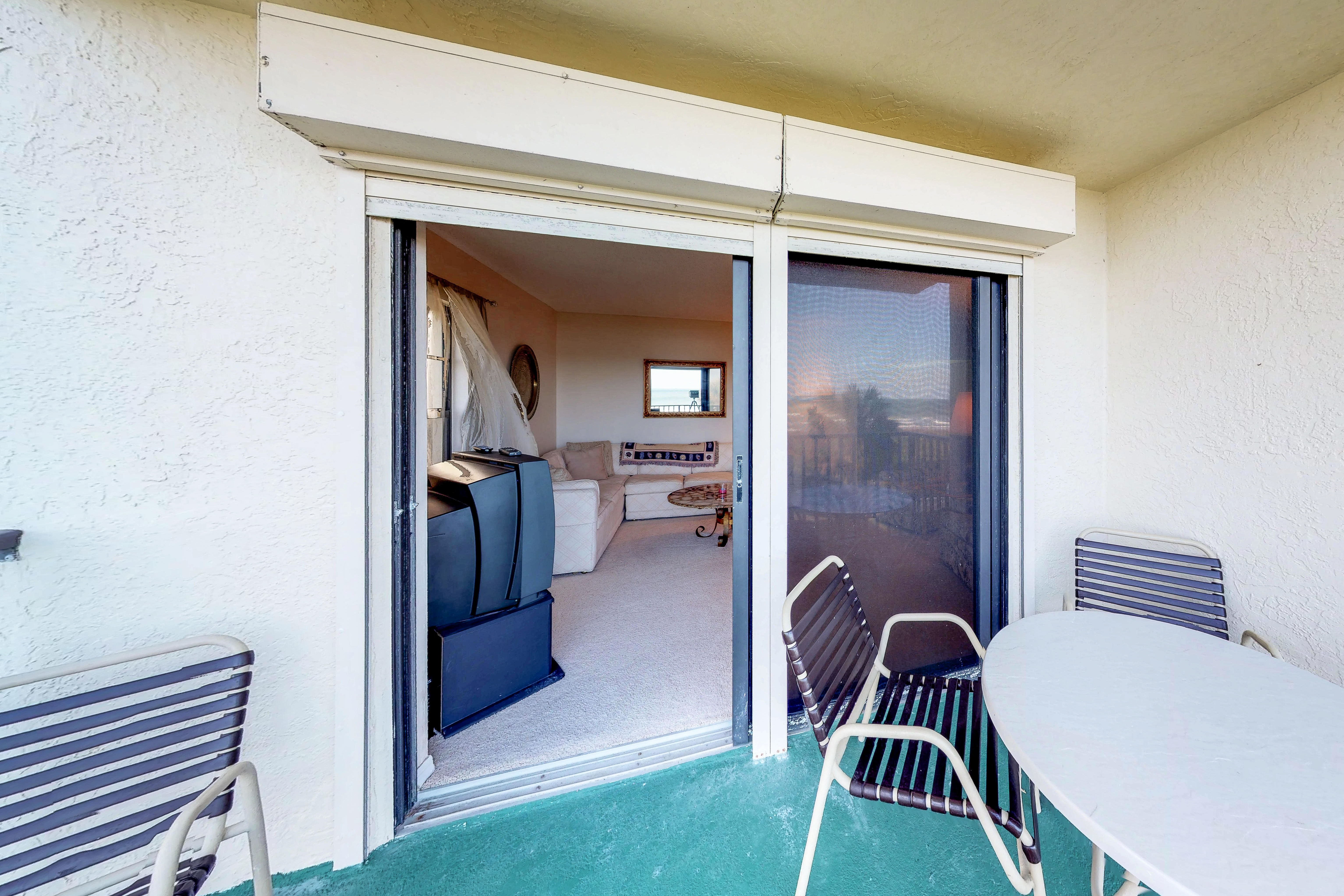 Cocoa Beach Condo 904939