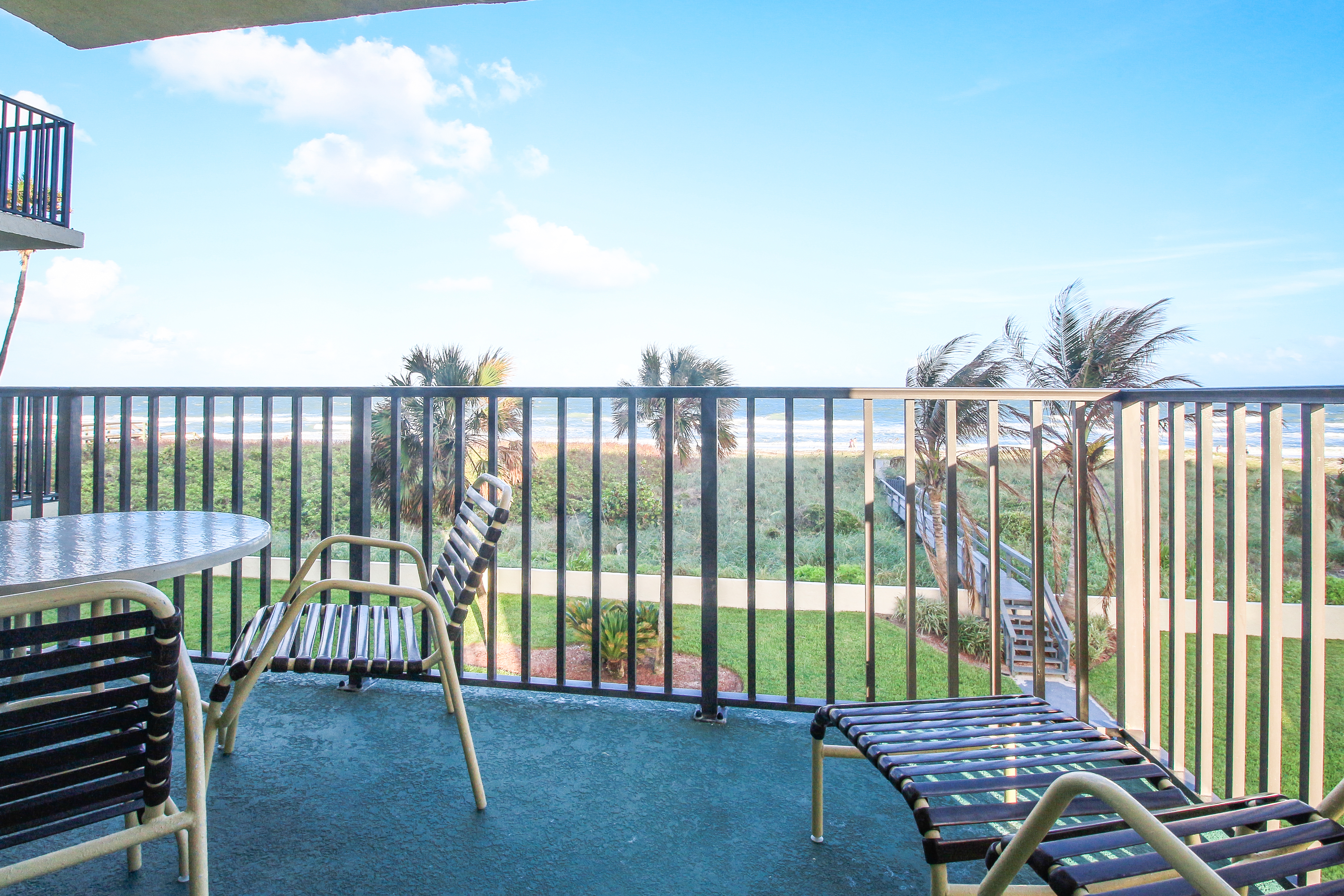 Cocoa Beach Condo 904939