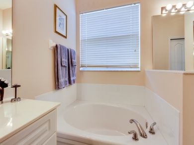 Fort Myers Home 904947