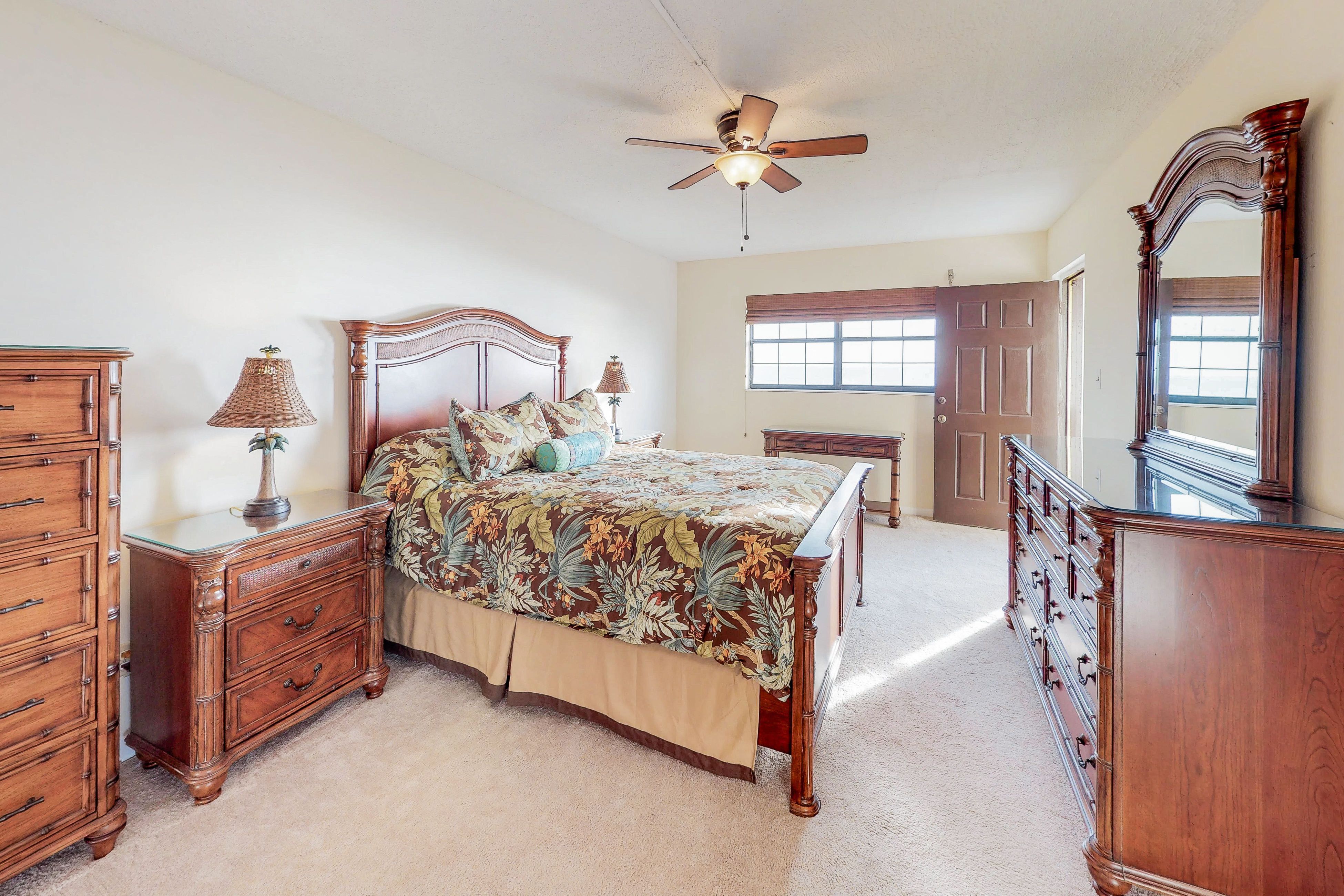Cocoa Beach Condo 904952