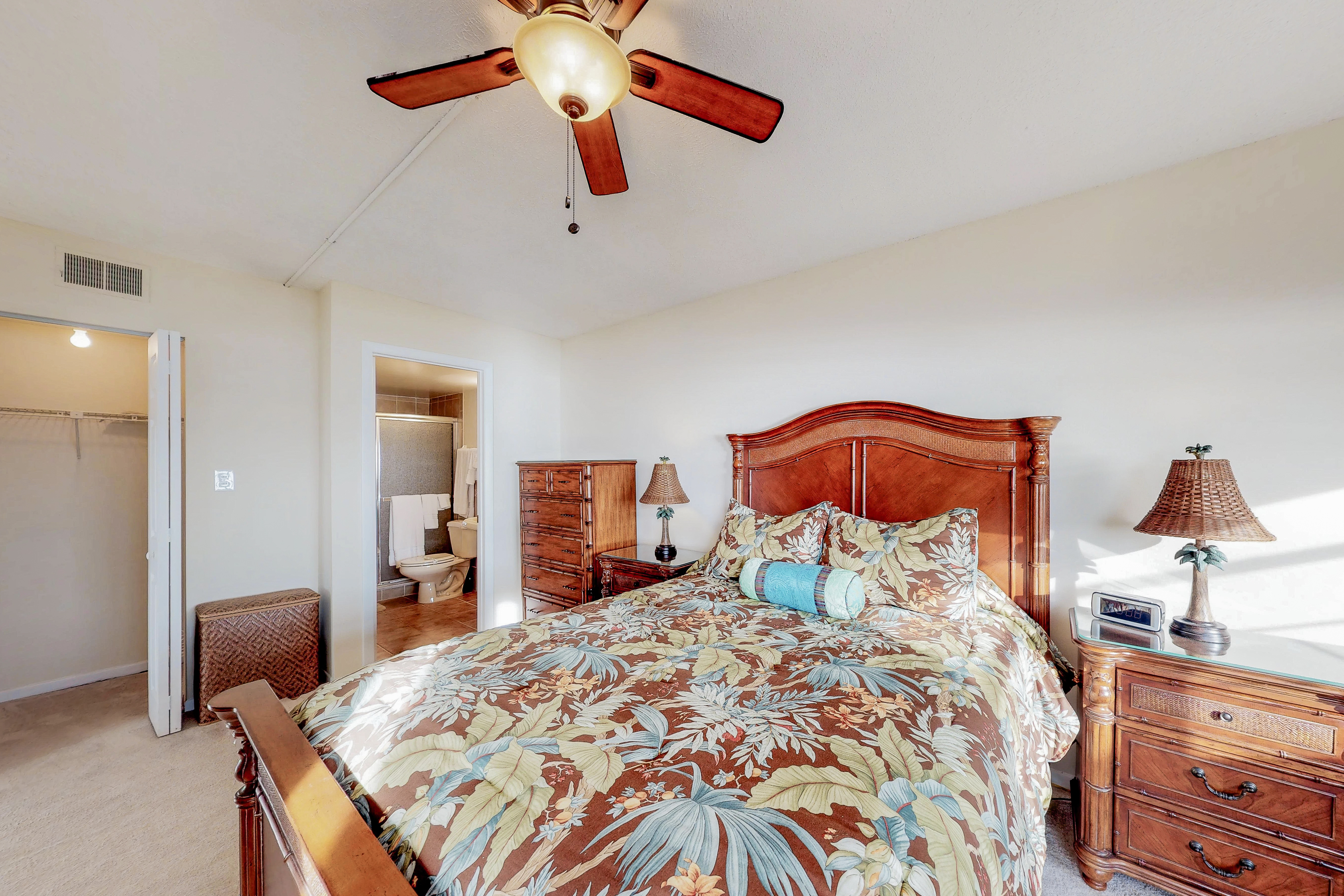 Cocoa Beach Condo 904952