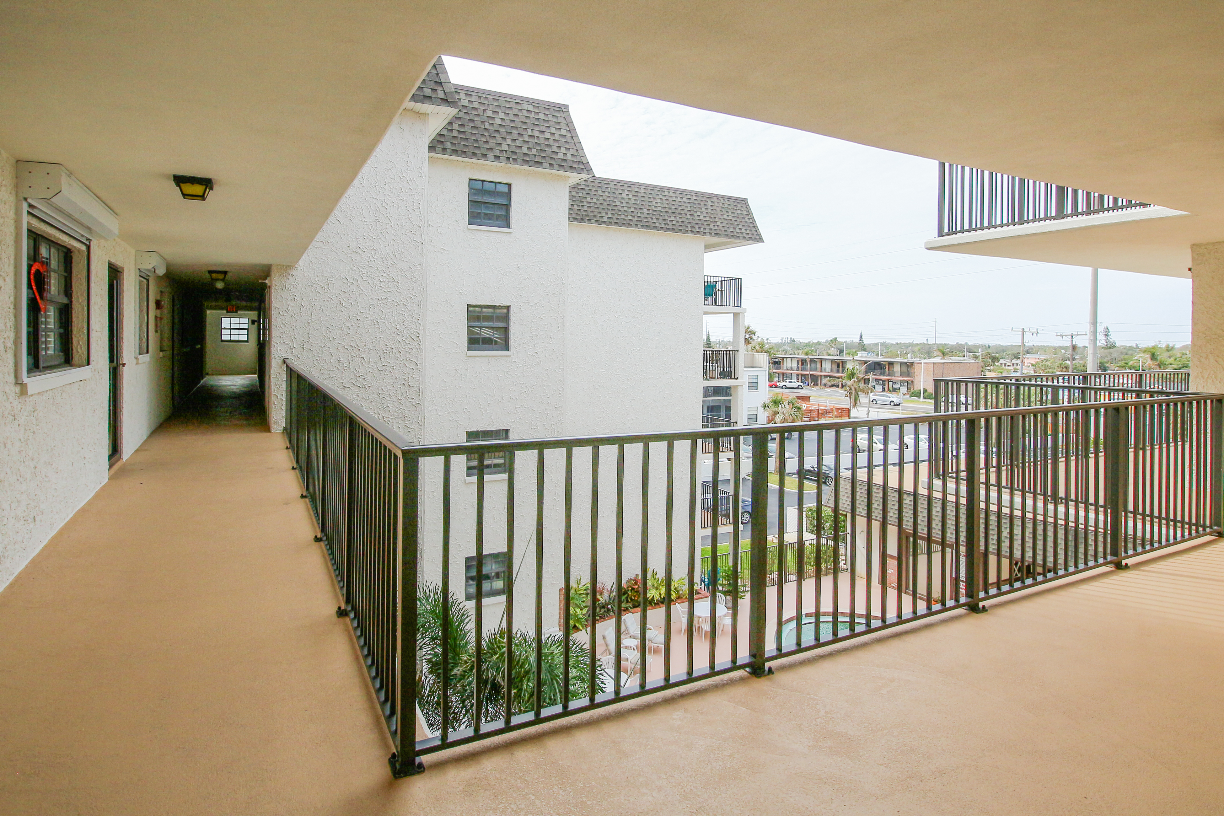 Cocoa Beach Condo 904952