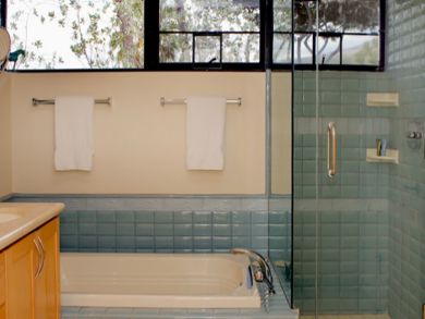 Master batroom with separate tub & shower