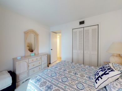 Cocoa Beach Condo 904961