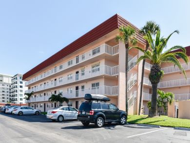 Cocoa Beach Condo 904961