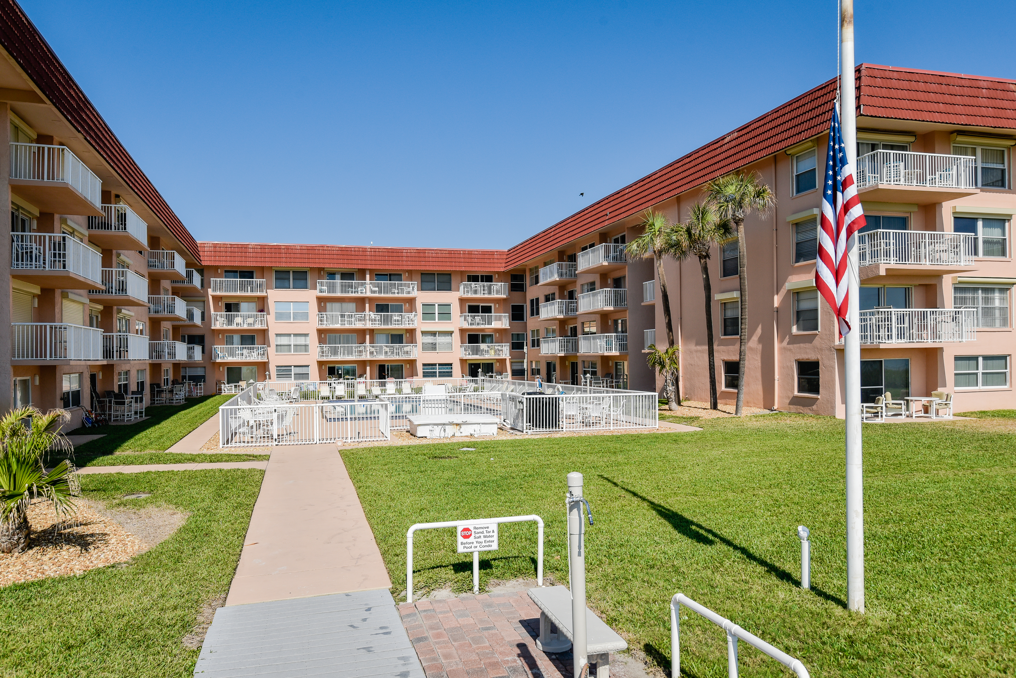 Cocoa Beach Condo 904961