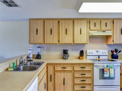 Cocoa Beach Condo 904964