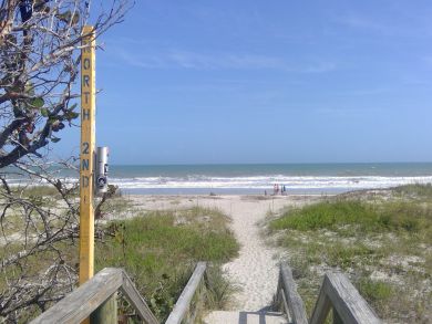 Cocoa Beach Condo 904964