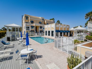 Cocoa Beach Condo 904965
