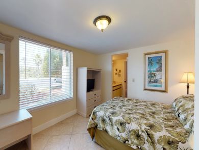 Cocoa Beach Condo 904965