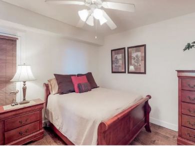 Daytona Beach Vacation Condo Sleeps Six Guests