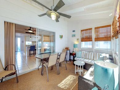 Cocoa Beach Condo 904975