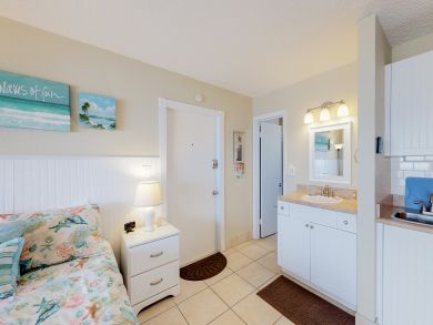 Daytona Beach Condo 905000