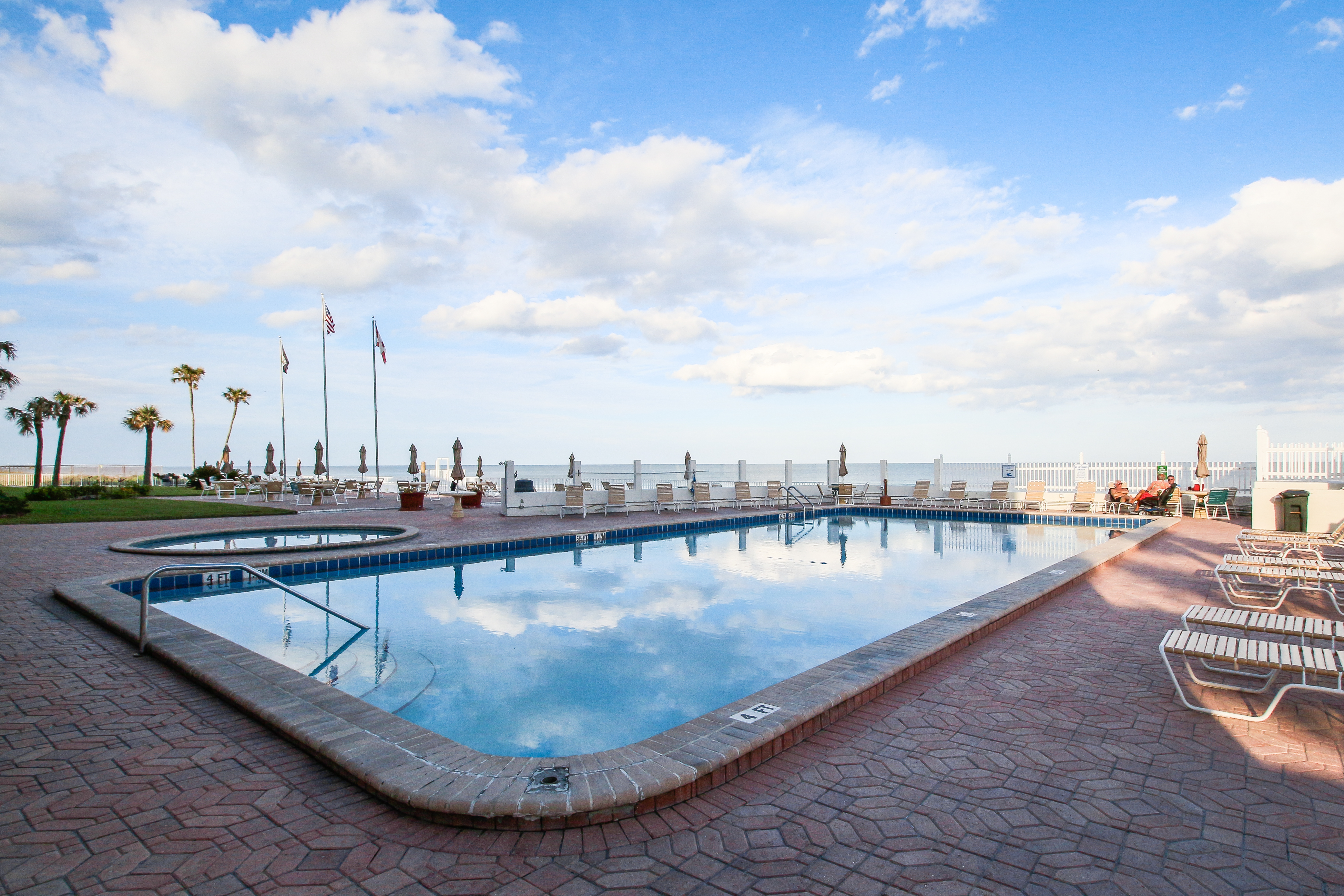 Daytona Beach Condo 905000