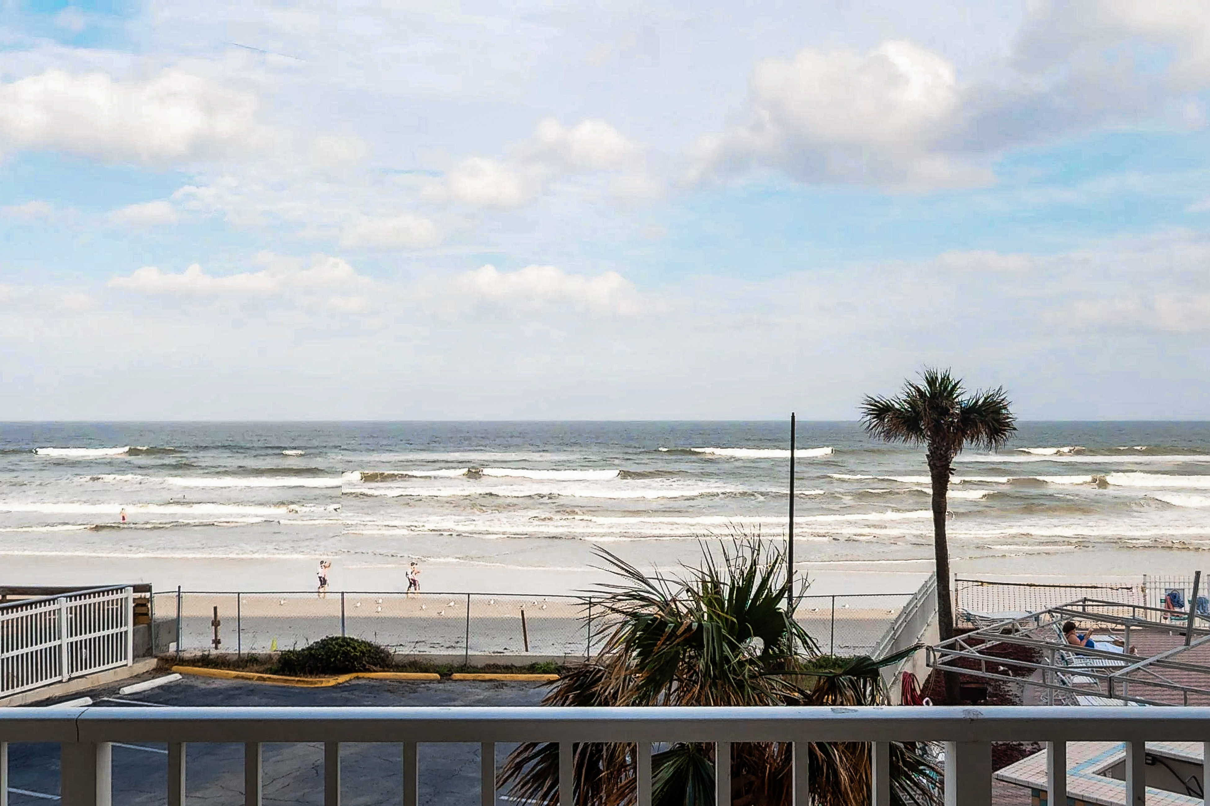 Daytona Beach Condo 905011 Daytona Beach Condo 905011