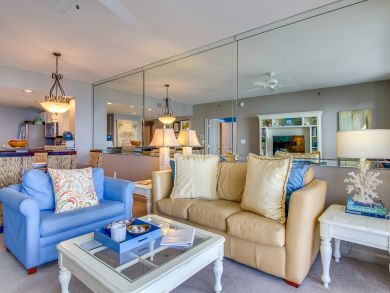 Stunning Views from this 2 Bedroom High Rise Condo in Destin
