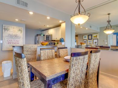 Stunning Views from this 2 Bedroom High Rise Condo in Destin