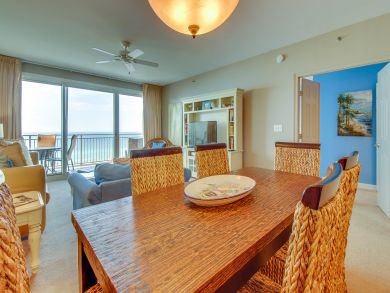 Stunning Views from this 2 Bedroom High Rise Condo in Destin
