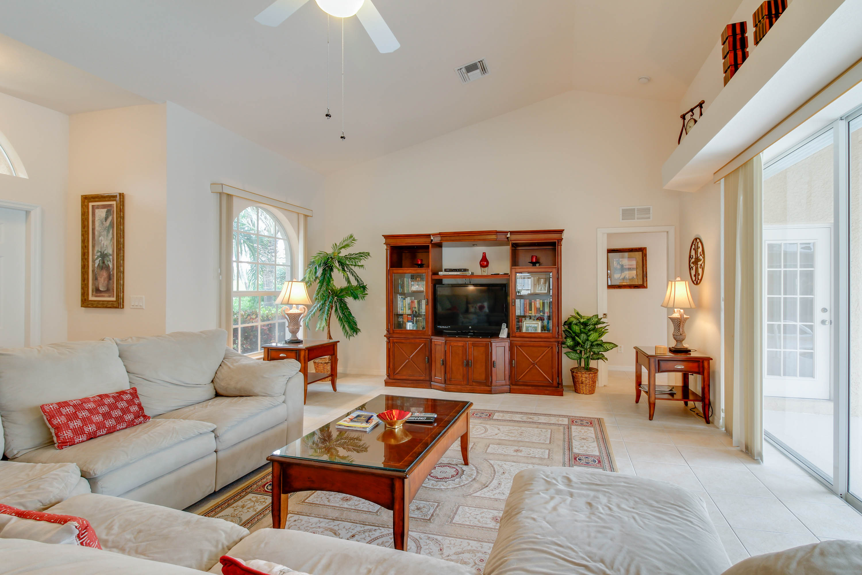 Fort Myers Home 905034