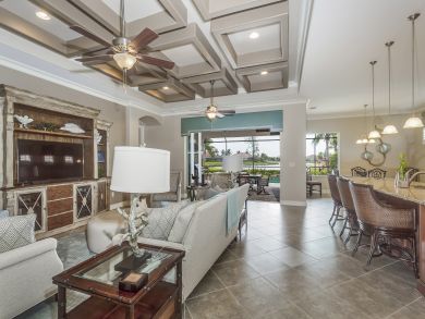Naples Home 905042