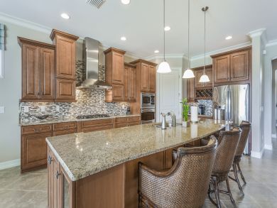 Naples Home 905042