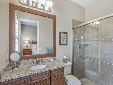 Naples Home 905042