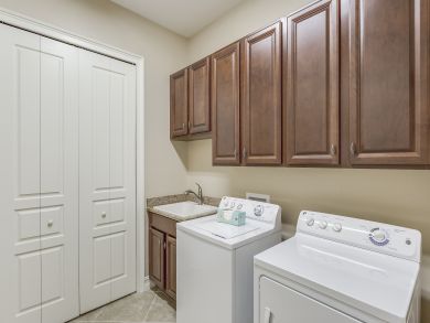 Naples Home 905042