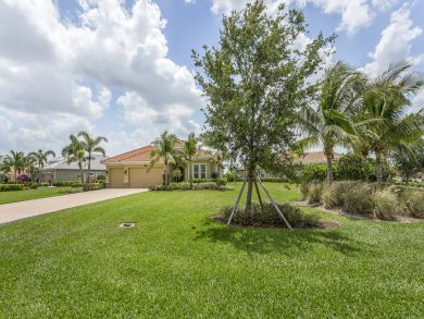 Naples Home 905042