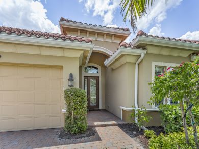 Naples Home 905042