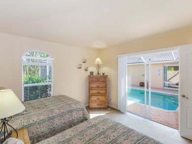 Naples Home 905045