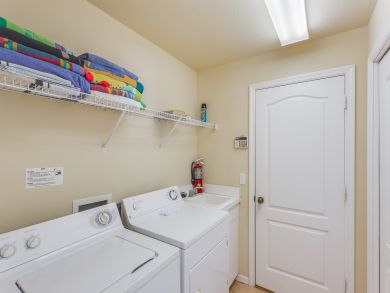 Naples Home 905045