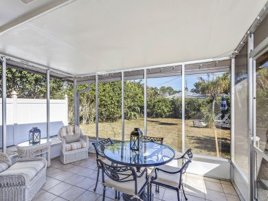 Naples Home 905046