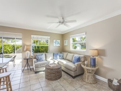 Naples Home 905046