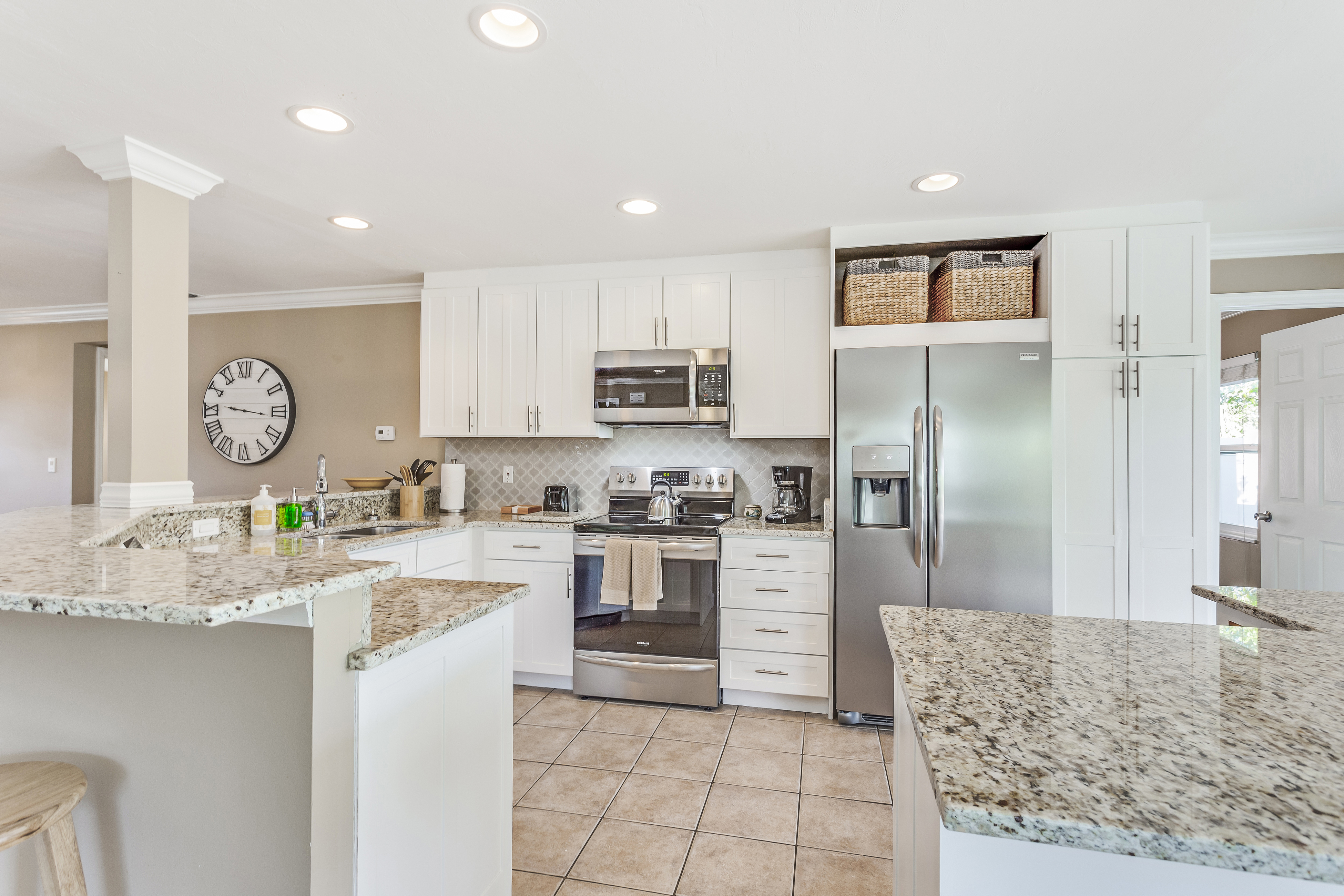 Naples Home 905046