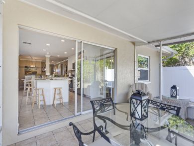 Naples Home 905046